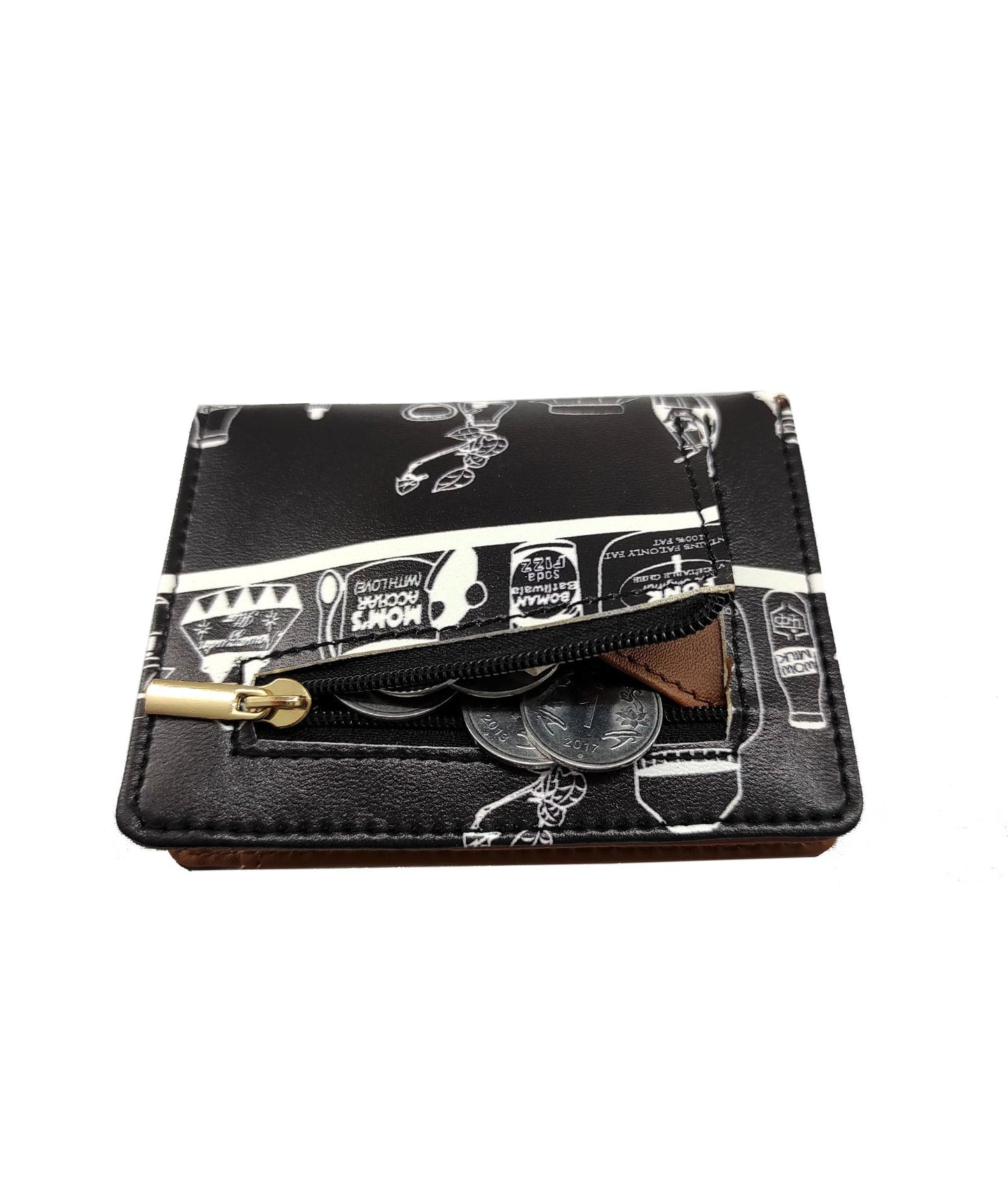 Garage Sale : Bottle Pocket Black Wallet -25