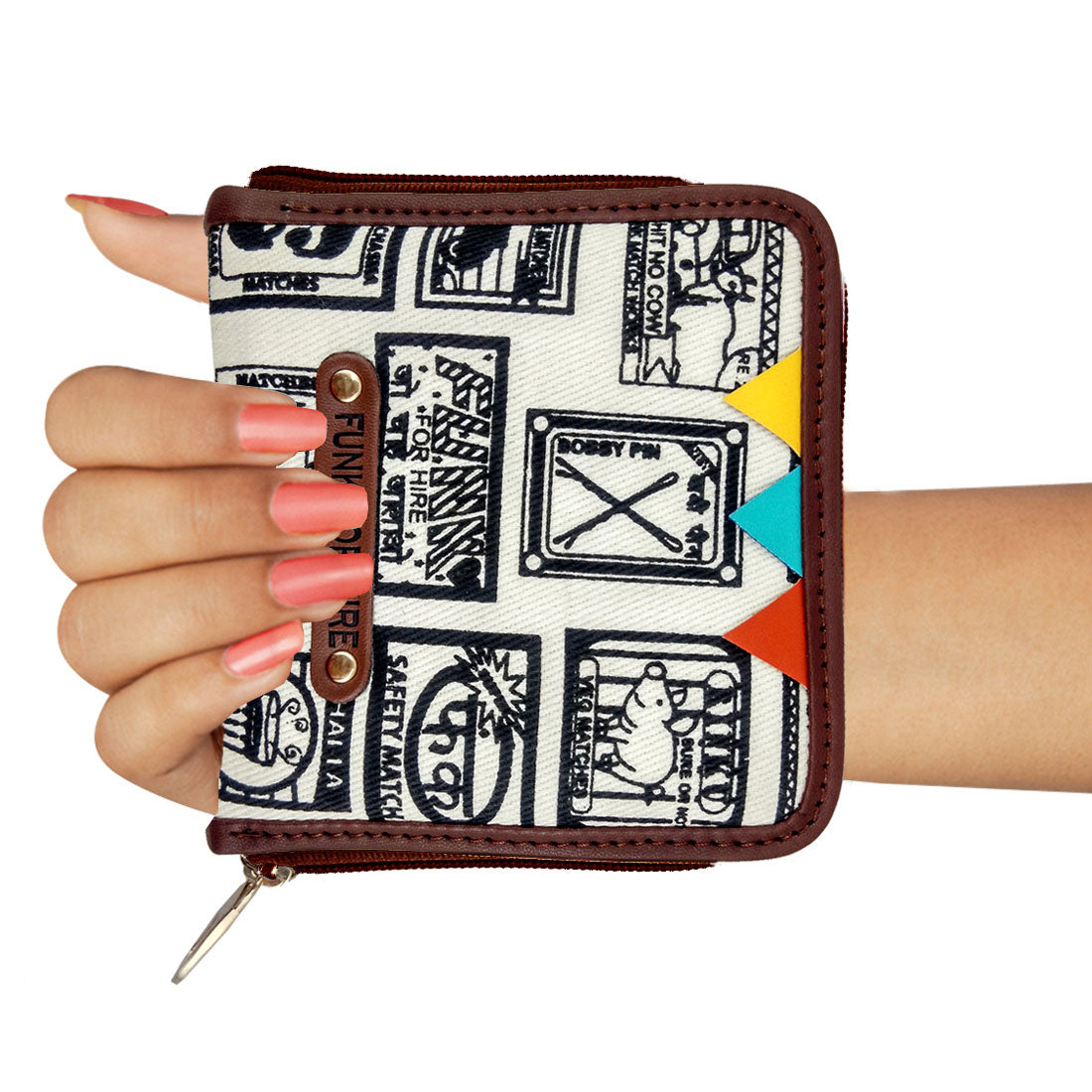 Garage Sale : Match Collage Square White Wallet - 51