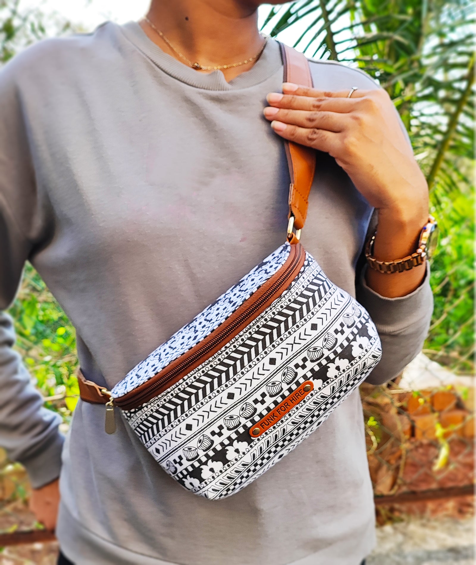 Music Border Printed Fanny Pack White Black - Main Image