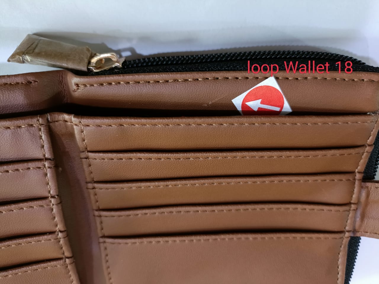 Garage Sale : Origami Loop Grey Wallet - 18