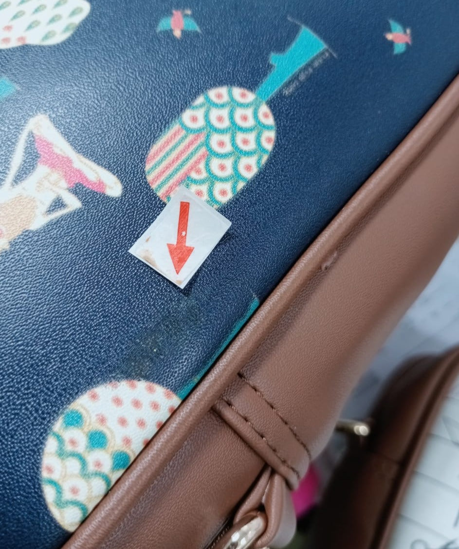 Garage Sale : Laptop Tree Navy Handbag- 04