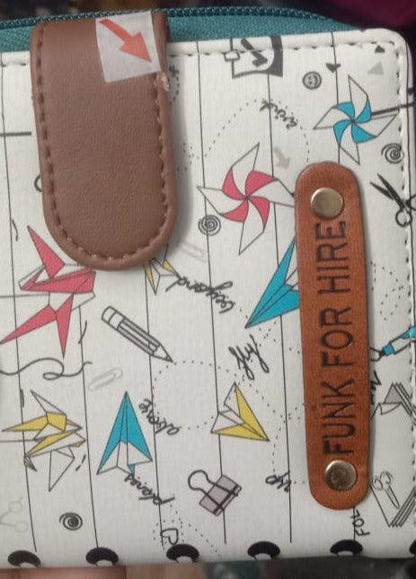 Garage sale : Origami Loop White Wallet -61