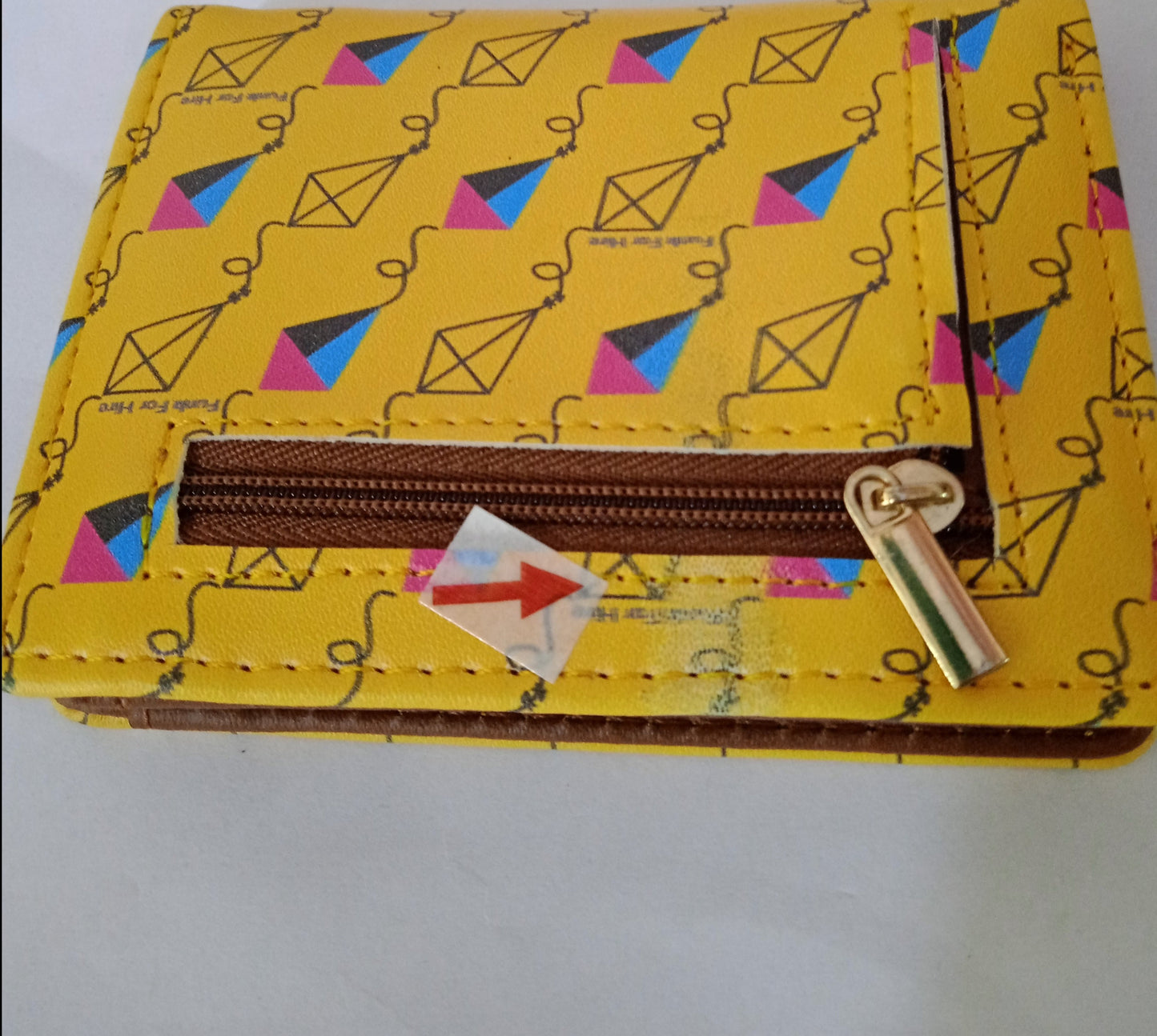 Garage Sale : Kite Pocket Yellow Wallet -01